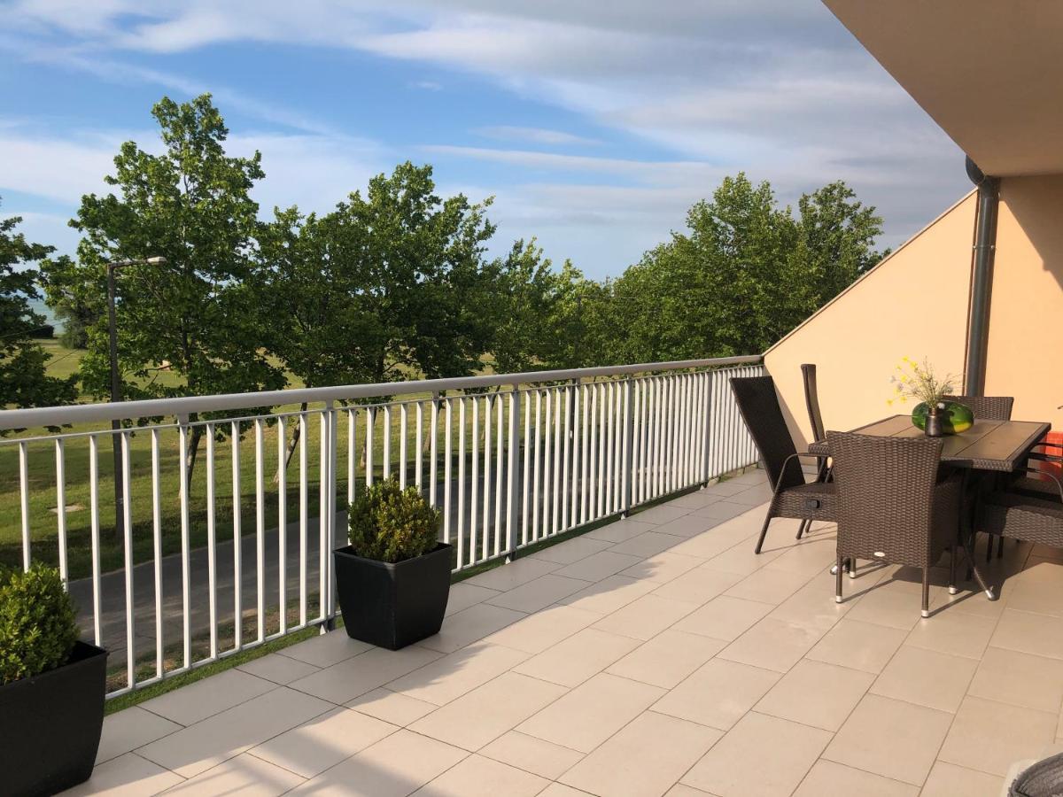 Zamardi Apartment Екстериор снимка